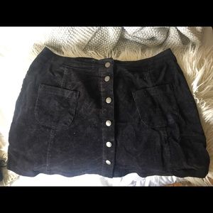 Brandy Melville skirt